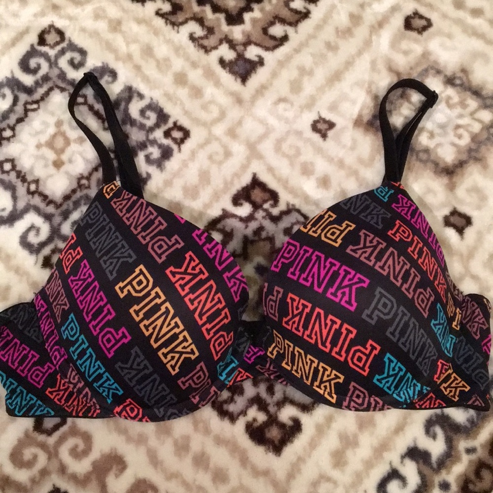 Well-Loved VS PINK {36 B} Logo Bra